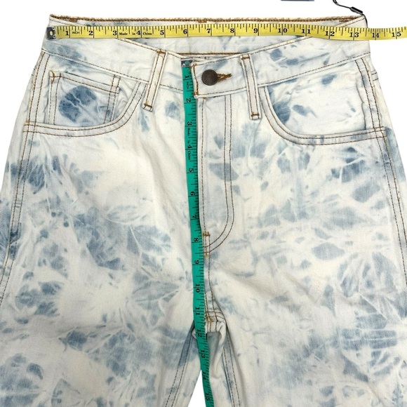 Re/Done Jeans 90s High Rise Loose Light Blue White Tie-Dye Size 25 NWT $279 MSRP - Picture 4 of 13